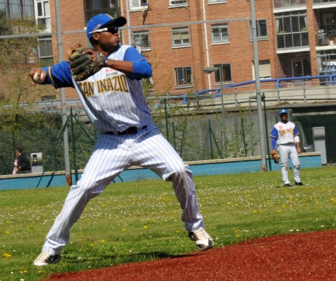 Leo Correa Marlins - San Inazio DH 10.04.16
